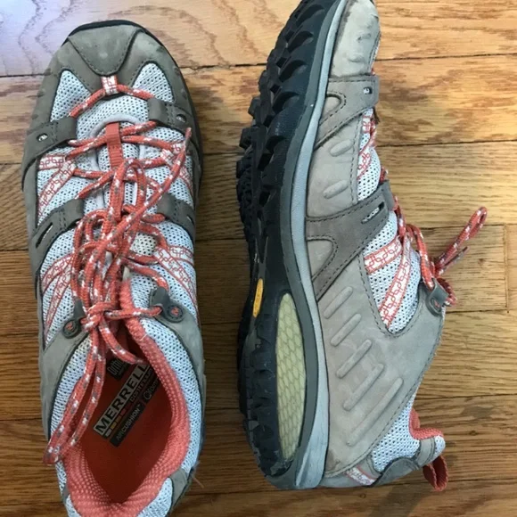Merrell Hiking shoes - Picture 2 of 4